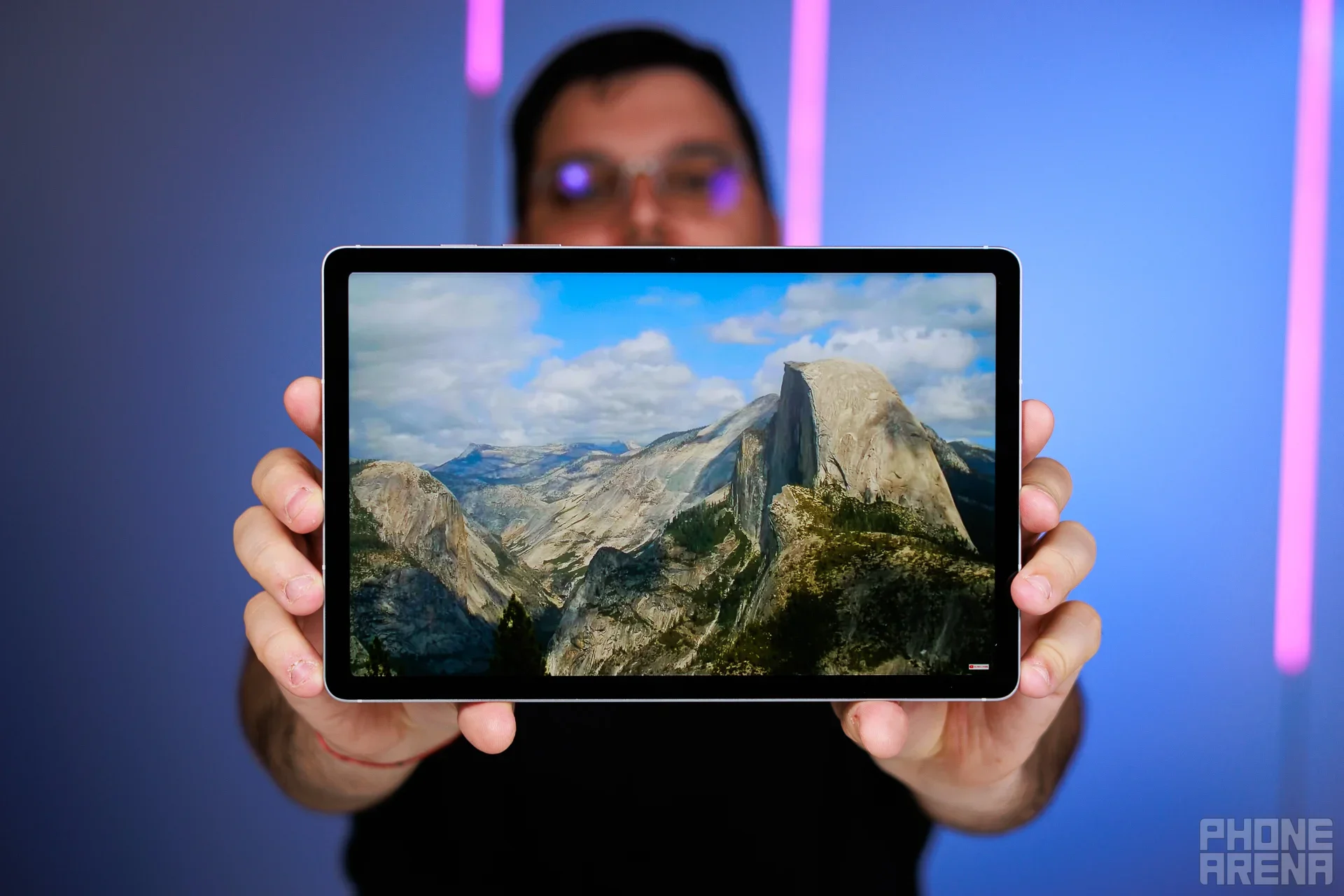 Walmart drops Galaxy Tab S10 FE to its lowest price with a massive $141 discount